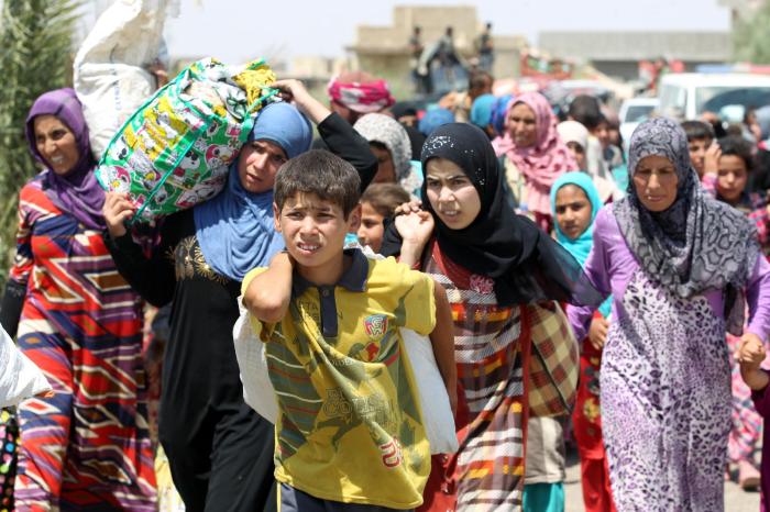 Civilians fleeing from Fallujah [May 2016]