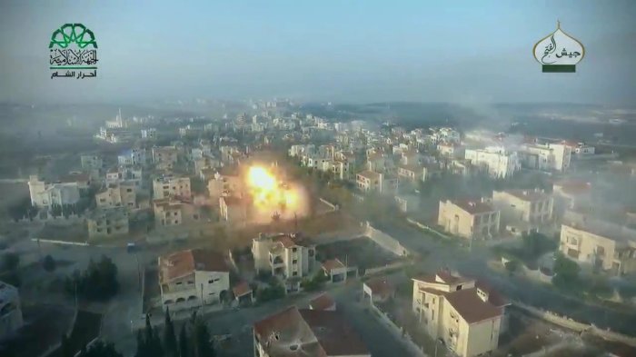 A screenshot from a propaganda video published by the Islamic Front showing bombardment of Dihayat Al-Assad in southwestern Aleppo [29/10/2016]